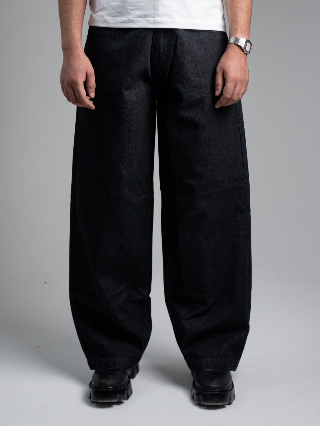 Base Wide Black Jeans